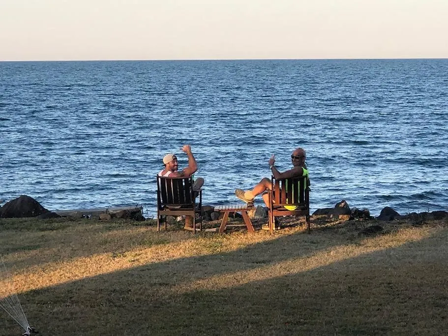 Pet & Family Friendly Ocean Front Beach Cottage Bargara Holiday home